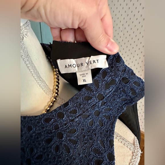 Amour Vert Dress - Picture 4 of 6